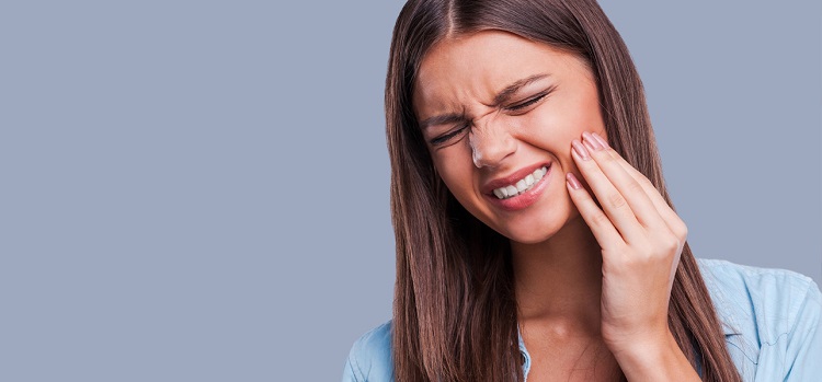 Toothache- The causes, symptoms and treatments